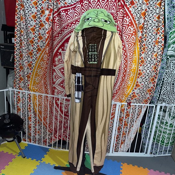 Star Wars Brown and Green Jumpsuit - Picture 1 of 6